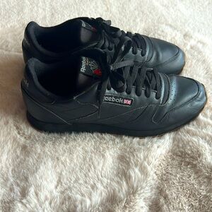 Men’s Reebok classic